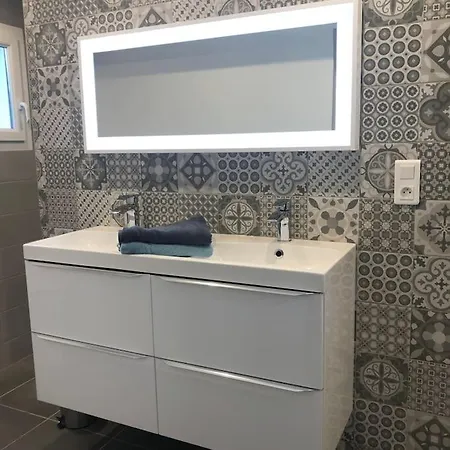 Maison Individuelle En Bord De Mer. * Petit-Caux