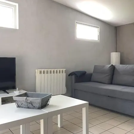 Maison Individuelle En Bord De Mer. Petit-Caux